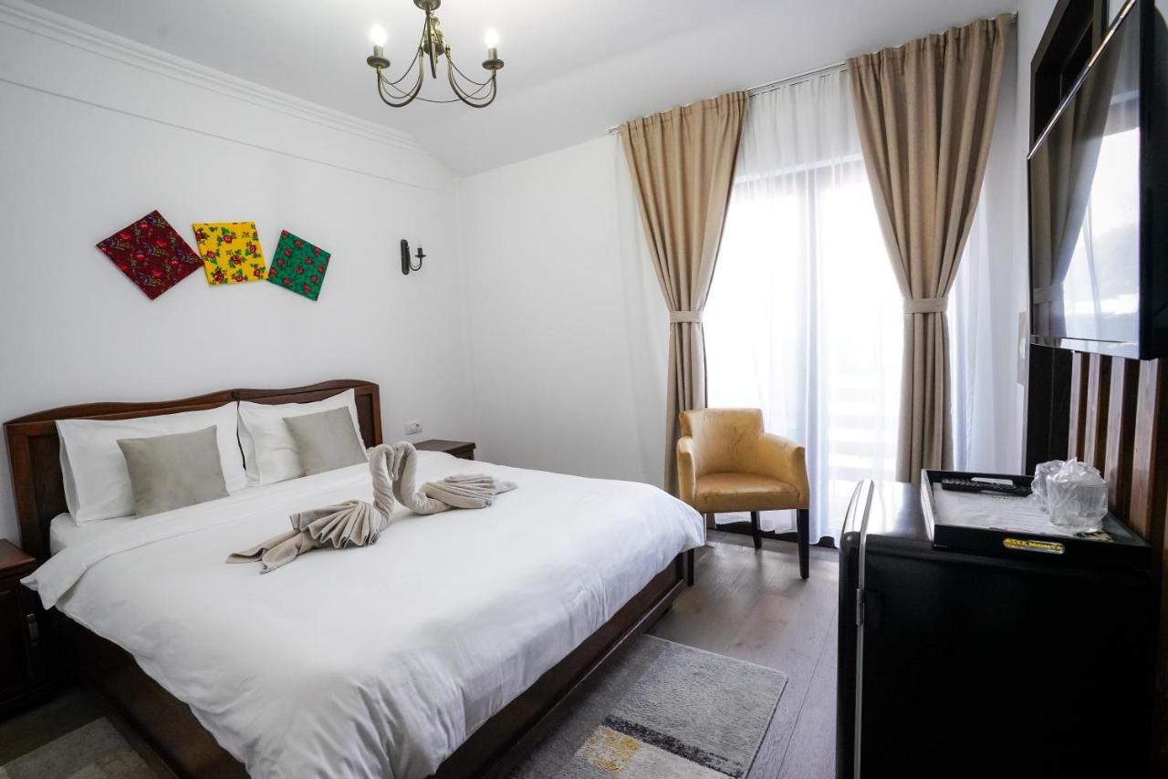 Hotel Yara Vişeu de Sus 外观 照片