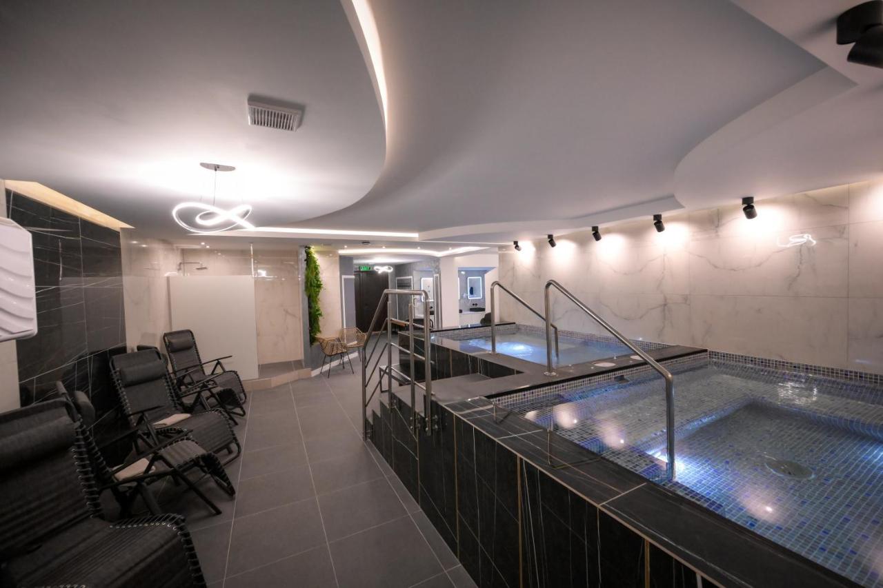 Hotel Yara Vişeu de Sus 外观 照片