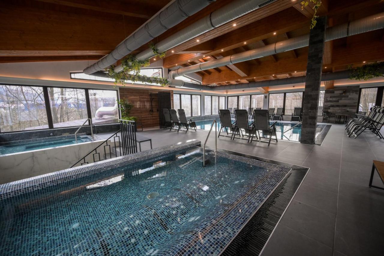 Hotel Yara Vişeu de Sus 外观 照片