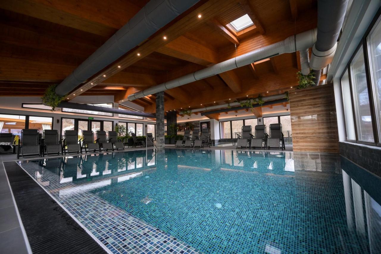 Hotel Yara Vişeu de Sus 外观 照片