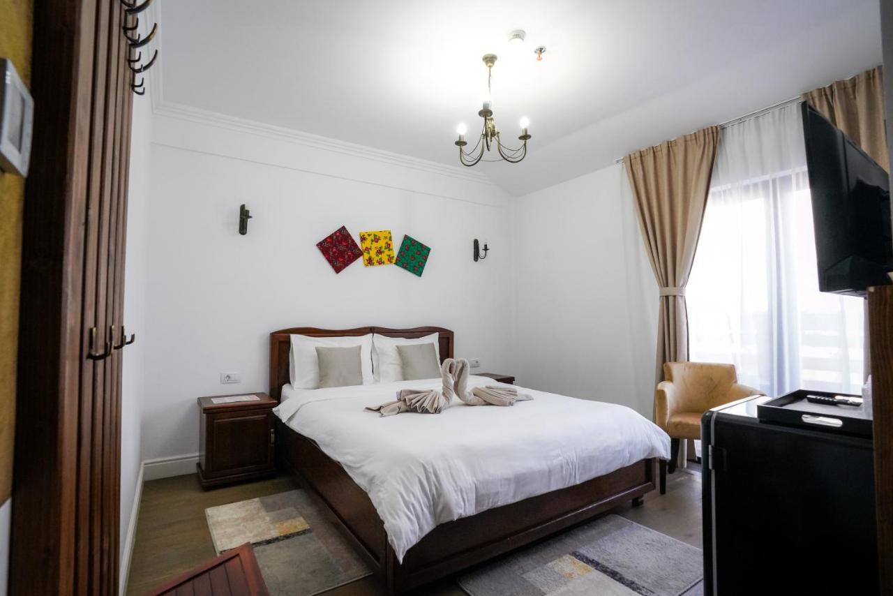 Hotel Yara Vişeu de Sus 外观 照片